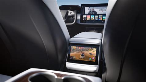 2021 Tesla Model S (facelift) with entirely new interior unveiled