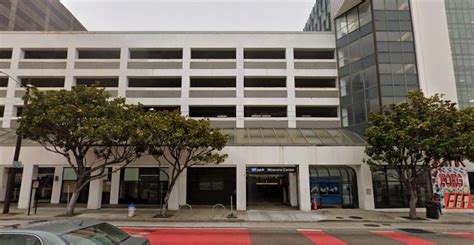 The Best Moscone Center Parking Guide [2022 Rates + Tips]