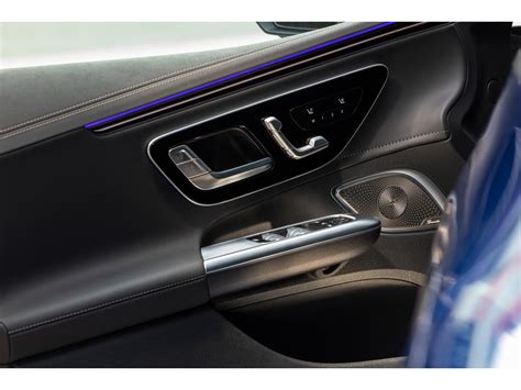 2024 Mercedes-Benz EQE Sedan: 37 Interior Photos | U.S. News