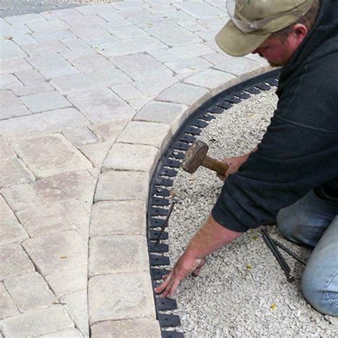 What is the best edging for pavers - Perfect Pavers