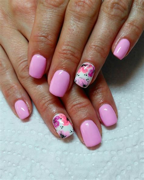 Pink, flowers, nails | Flower nails, Chevron nails, Girls nails