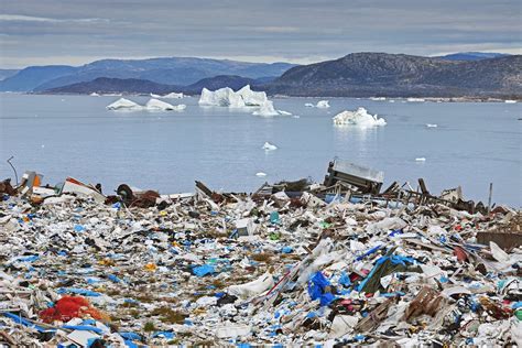 Kleding wassen blijkt voor enorme plasticvervuiling in het noordpoolgebied te zorgen - Newsmonkey