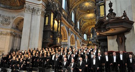 DSC_0210 | The London Symphony Chorus and friends about to p… | Flickr