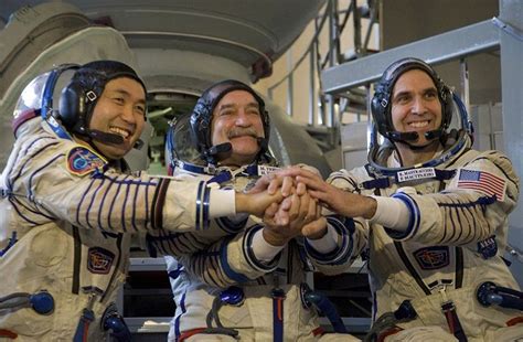 Pictures of the day: 17 October 2013 | Nasa astronauts, Training center ...