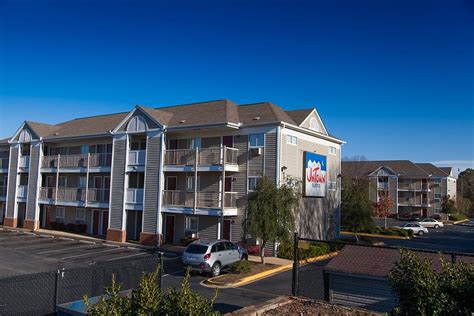 Extended Stay Accommodations Charlotte, NC | InTown Suites