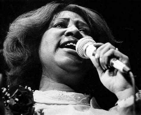 Aretha Franklin 70s Women In History, Black History, Elizabeth Edwards, Special Pictures ...