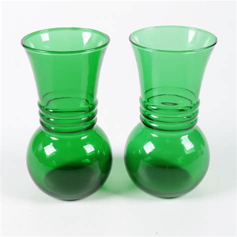 Vintage Anchor Hocking Green Glass Vases | EBTH