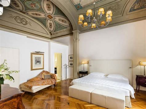 16 Best Hotels In Florence For 2024 | Best Places To Stay In Florence