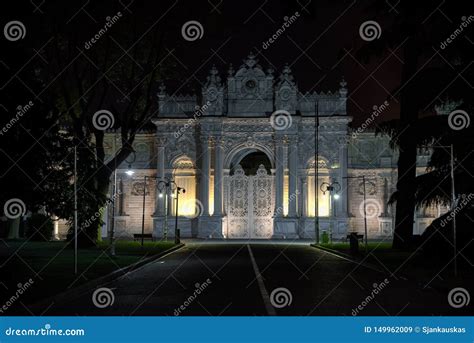 Night View of Dolmabahce Palace, Istanbul Turkey Stock Image - Image of illuminated ...