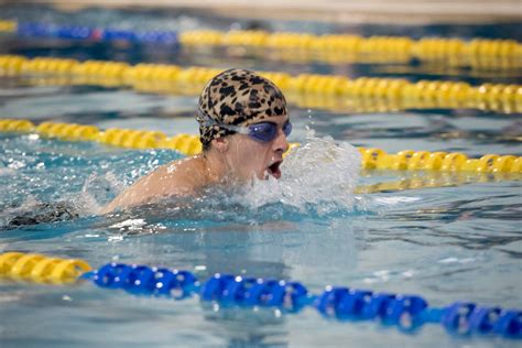 Qué músculos trabajan en la natación | BahíaMadrid