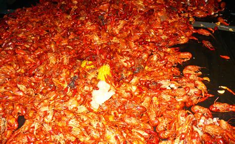 New Orlean's Championship Crawfish Boil Promises Over 20,000 Pounds of ...