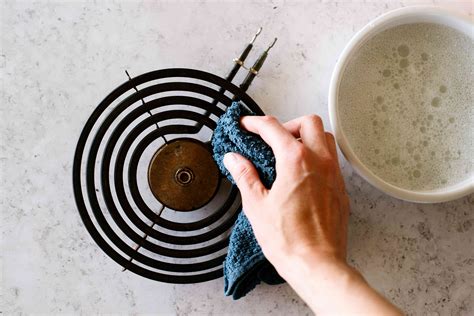 How to Clean Burnt Food off of an Electric Stove Heat Coil