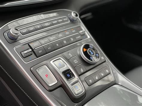 2021 Hyundai Santa Fe: 100 Interior Photos | U.S. News