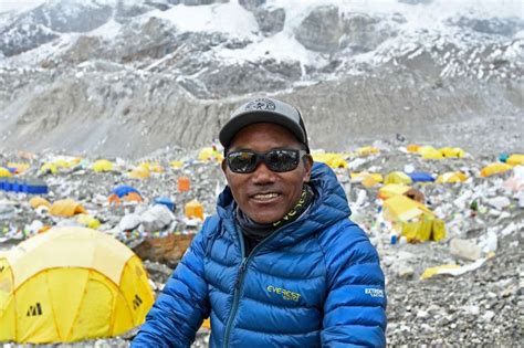 Sherpa breaks record with 27th Mount Everest summit - Boston News ...