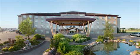 Gold Eagle Lodge | North Battleford Hotels