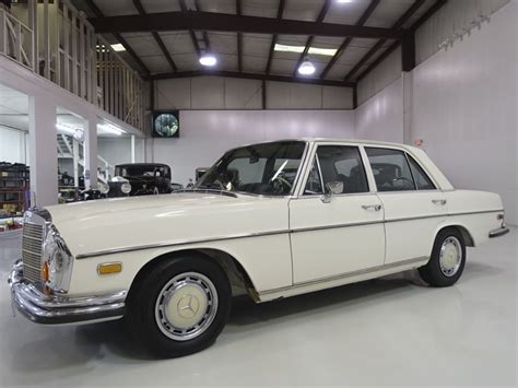 1971 Mercedes-Benz 280SE Sedan - White - Meticulously Maintained