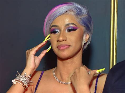 Cardi B ditched pants and rocked lavender hair in Instagram photo - Business Insider