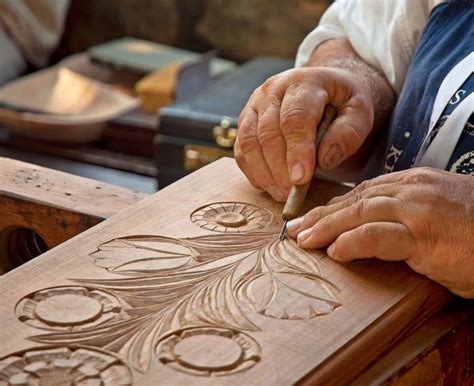 🔨 Everything You Need to Know about Wood Engraving | BuildEazy