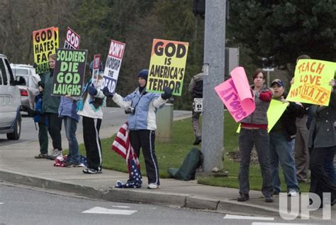 Photo: Westboro Baptist Church members protest military funeral in Port Orchard, Washington ...