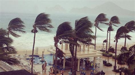 As Hurricane Odile slams Baja California, we bring you the latest updates. | Cabo san lucas ...