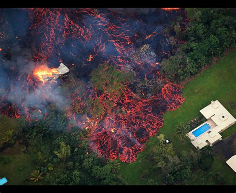 Hawaii volcano eruption live feed: How to WATCH USGS Kilauea stream ...