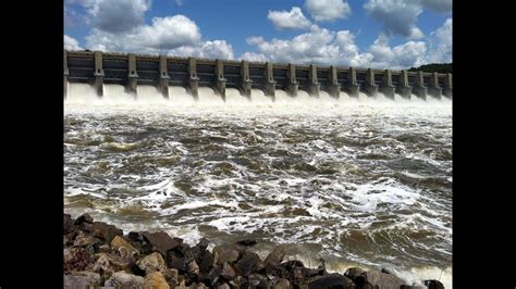 All Gates Open at Fort Gibson Dam; Lake Near Record High Level - YouTube