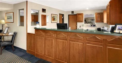 Hotels in Washington IA | Hometown Inn & Suites | Washington, Iowa Hotel