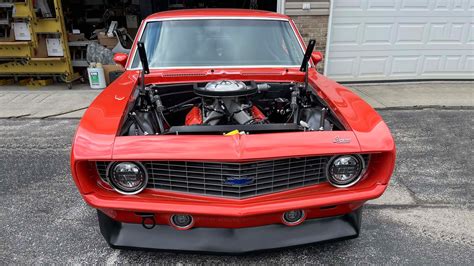 COPO Tribute LS-swapped 1969 Pro-Touring Camaro