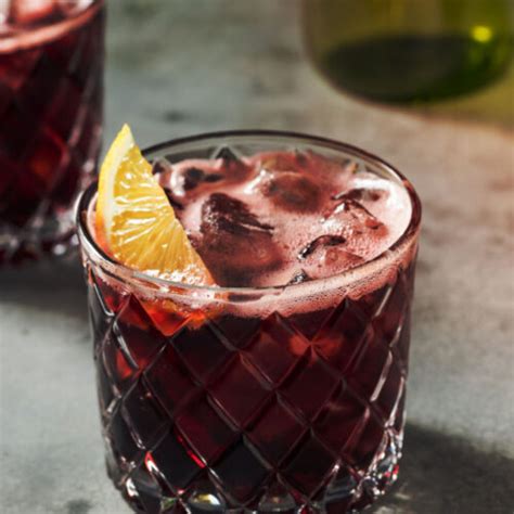 Kalimotxo Recipe and Instructions - MyBartender