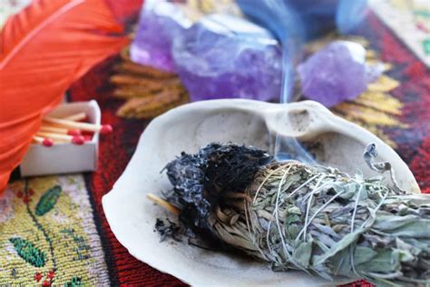 Burning Sage: Benefits, Risks, and How to Do It Right