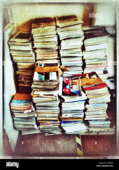 Stacks of vintage magazines Stock Photo - Alamy