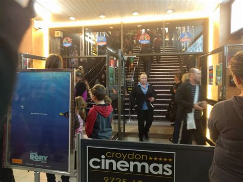 Croydon Cinemas - Level 1/3-5 Hewish Rd, Croydon VIC 3136, Australia