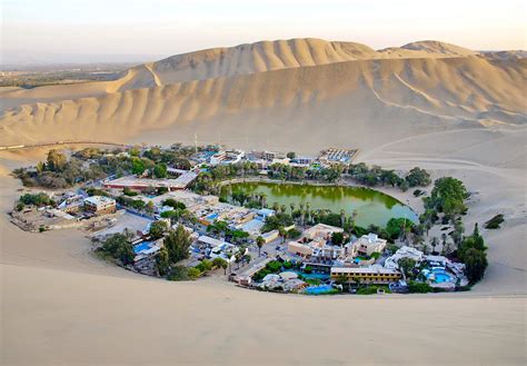 MyBestPlace - Huacachina, the enchanting oasis in the desert of Peru