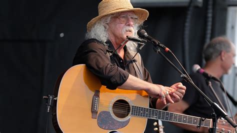 Arlo Guthrie, citing health, says he’s retired from touring | KLAS