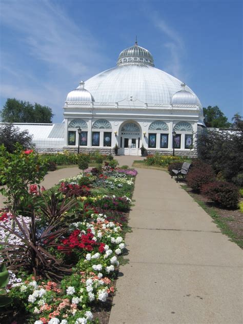 Open-Line Garden Show : Buffalo & Erie County Botanical Gardens