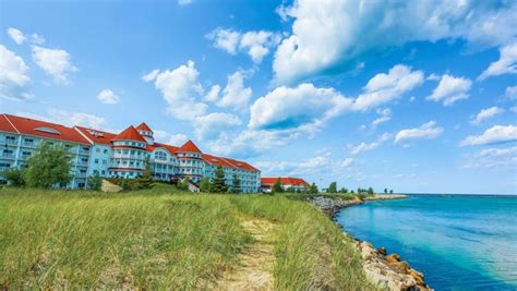 Sheboygan’s Blue Harbor Resort a Lake Michigan delight