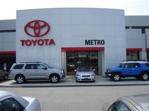 Metro Toyota car dealership in Brookpark, OH 44142 - Kelley Blue Book