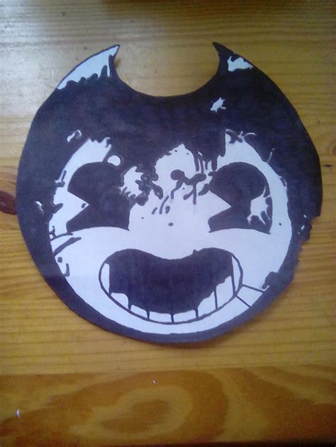 Tried to make a Sammy Lawrence mask by Albinotoybonnie3000 on DeviantArt