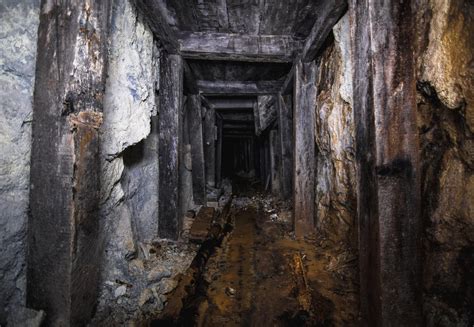 [Abandoned] Inside an abandoned gold mine in the Western US ...