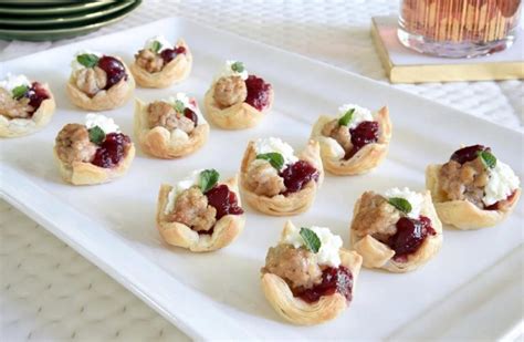 Turkey, Cranberry and Goat Cheese Party Bites | Canadian Turkey