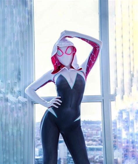 Gwen Stacy Cosplay