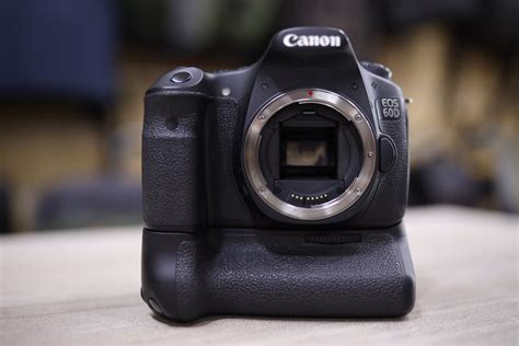 Used - Canon EOS 60D (Body) + Battery Grip