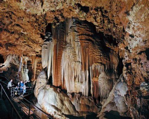 Meramec Caverns, Missouri | Cavern, Road trip adventure, Missouri