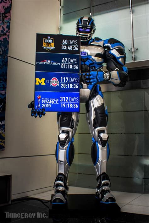 FOX SPORTS | CLEATUS: 14FT TALL ROBOT | THINGERGY INC.