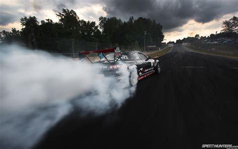 Rising Smoke On Your Desktop - Speedhunters