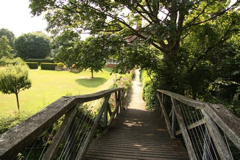 Wightwick Manor gardens © Richard Croft :: Geograph Britain and Ireland