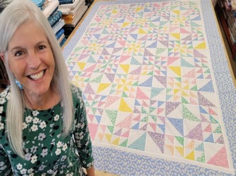 2 way triangles for 1 beautiful quilt! "Brighter Side" quilt tutorial with Donna Jordan ...