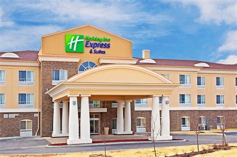 Half way between the Creation Museum and the Ark Encounter - Review of Holiday Inn Express Hotel ...