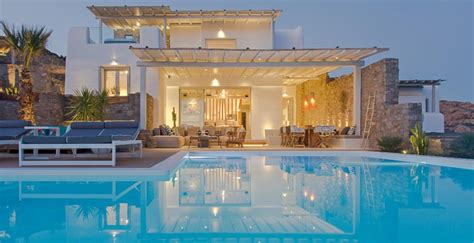 Haute Retreats launches luxury villa collection in Greece