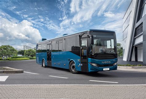 Iveco Bus launches the Crossway Hybrid, a normal floor intercity bus featuring Voith technology ...